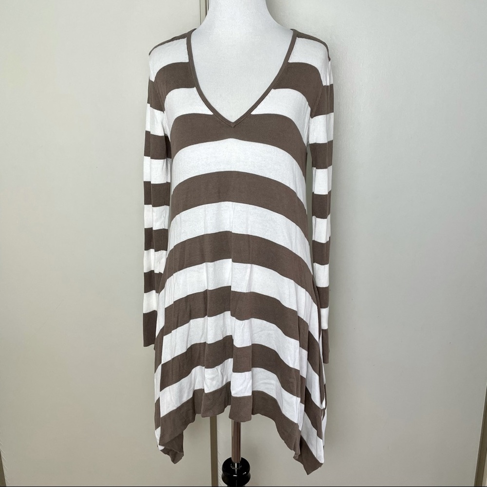 Tommy Bahama Striped Sweater Size Small V-Neck Long Tunic